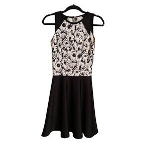 Black And White Dress Size S
